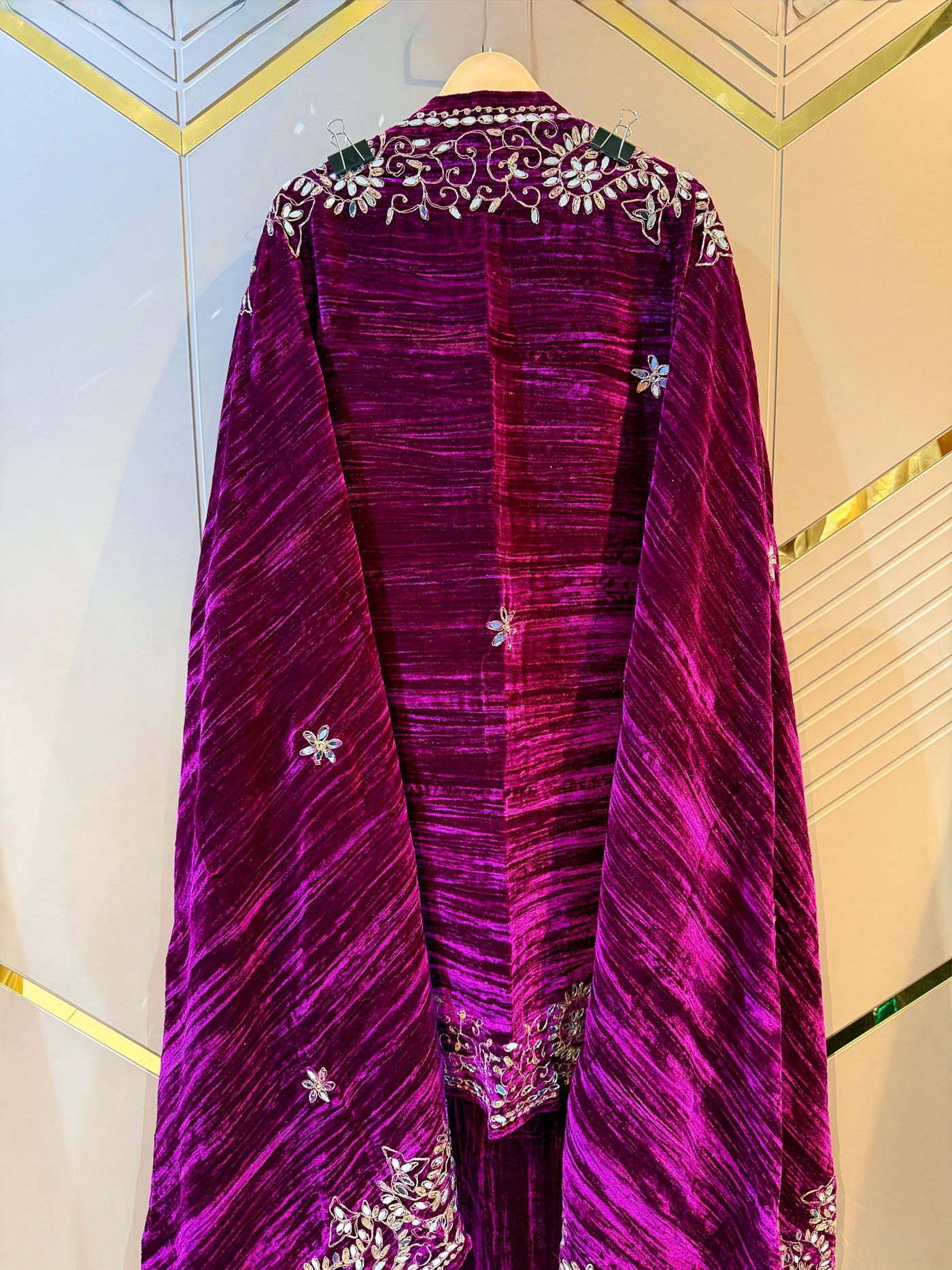 Rani Purple Crush Velvet Handwork Suit Set