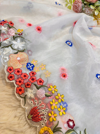 Kiara Luxury Organza Scalloped Dupatta With Threadwork Florals 2.50 meter length 38 inch width (Dyeable To Light Shades )