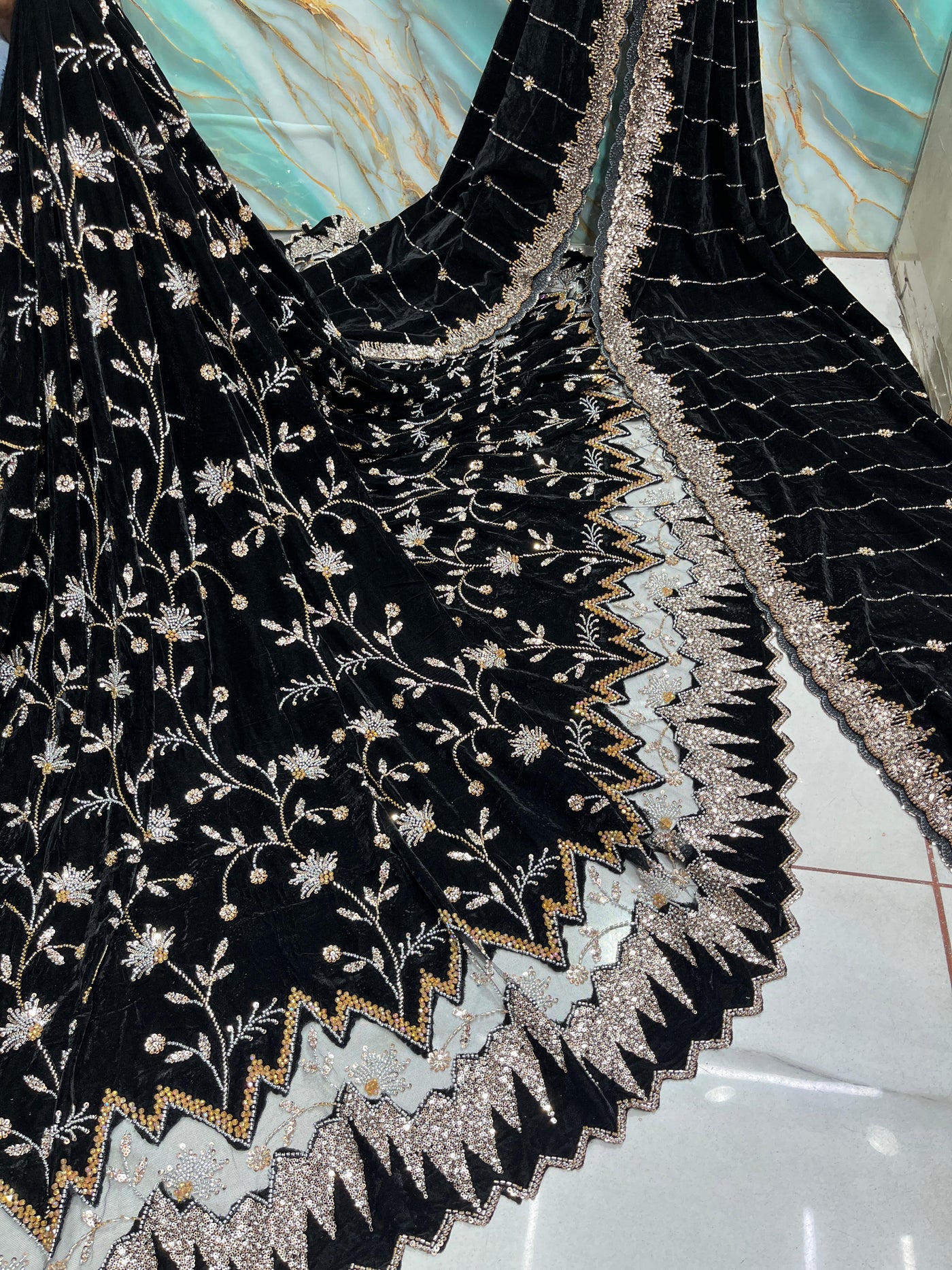 (Mix and Match ) Pure Velvet Handwork Embroidery 54 inch width / velvet  Dupatta With Two side Borders  37 inch width