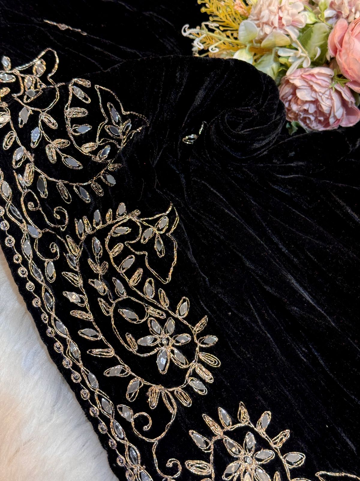 Black Pure Crush Velvet Real Mirror Handwork Dupatta 2.50 meter length