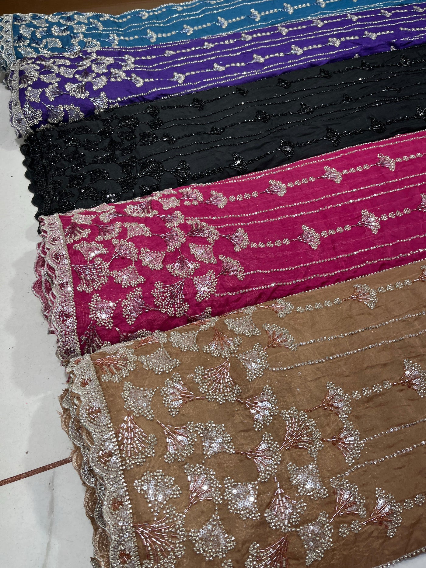 (Mix and Match )Chiffon Georgette  Embroidery  54 inch width / Chiffon-Georgette  Dupatta With Two side borders  37 inch width