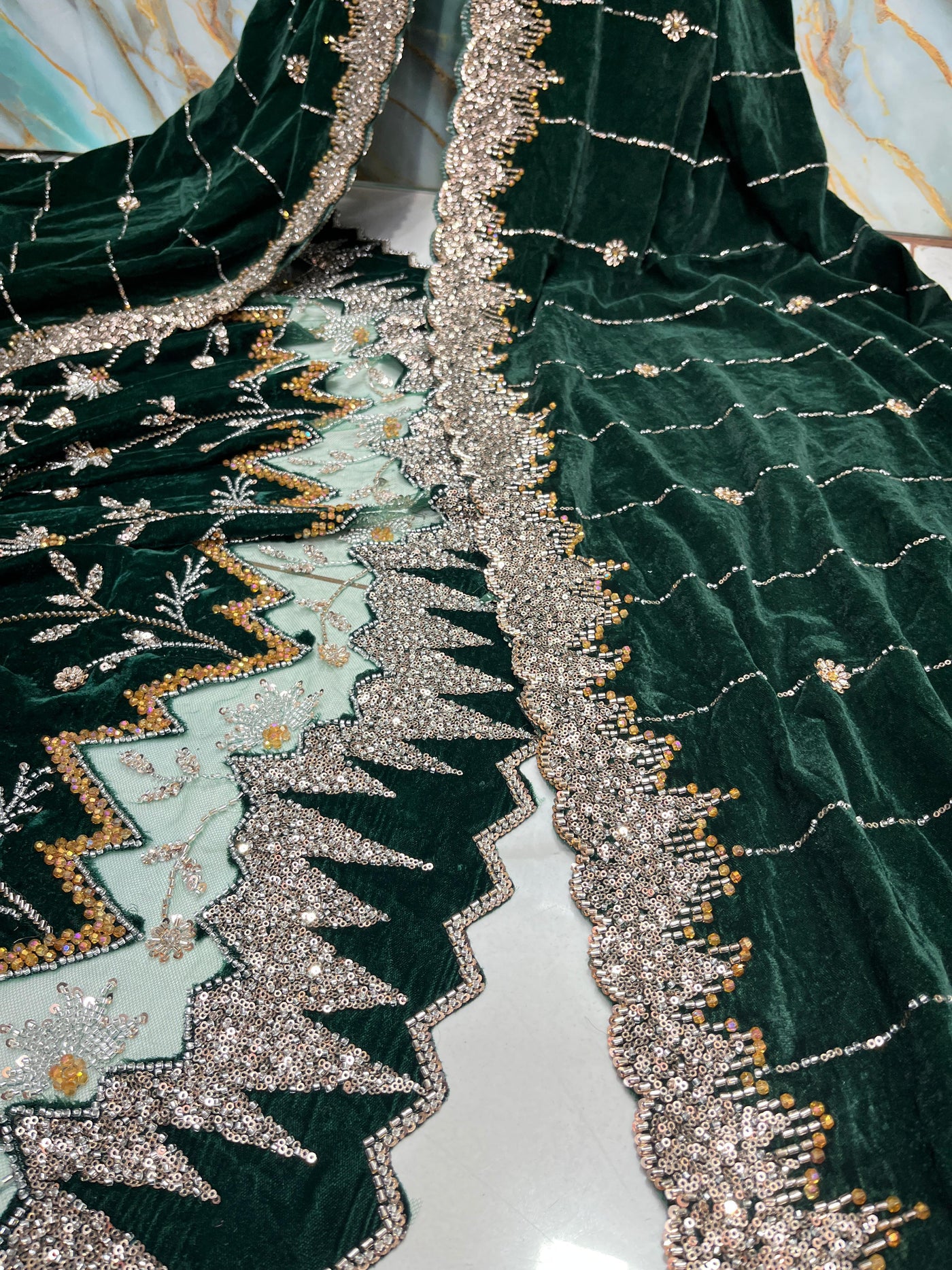 (Mix and Match ) Pure Velvet Handwork Embroidery 54 inch width / velvet  Dupatta With Two side Borders  37 inch width