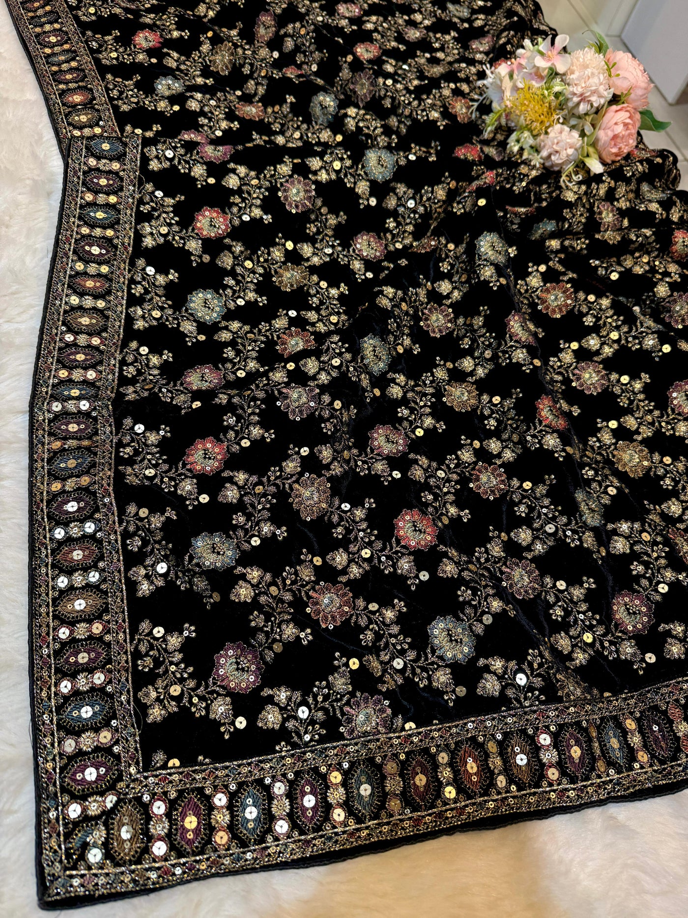 Husn Black Pure Velvet Limited Edition Dupatta With Embroidery 2.40 meter length