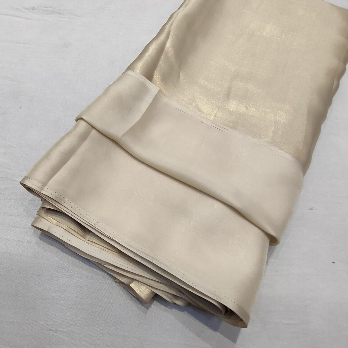 (Wholesale Pack of 20 meter) Superflowy Satin Georgette Shimmer Foil 44 inch width