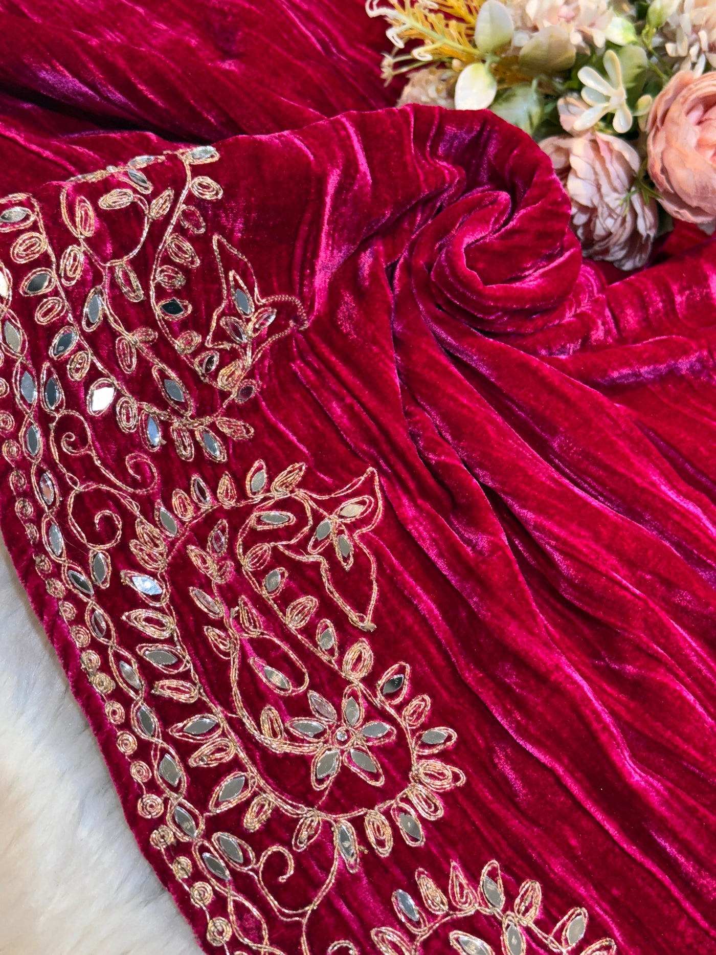 Magenta Pure Crush Velvet Real Mirror Handwork Dupatta 2.50 meter length