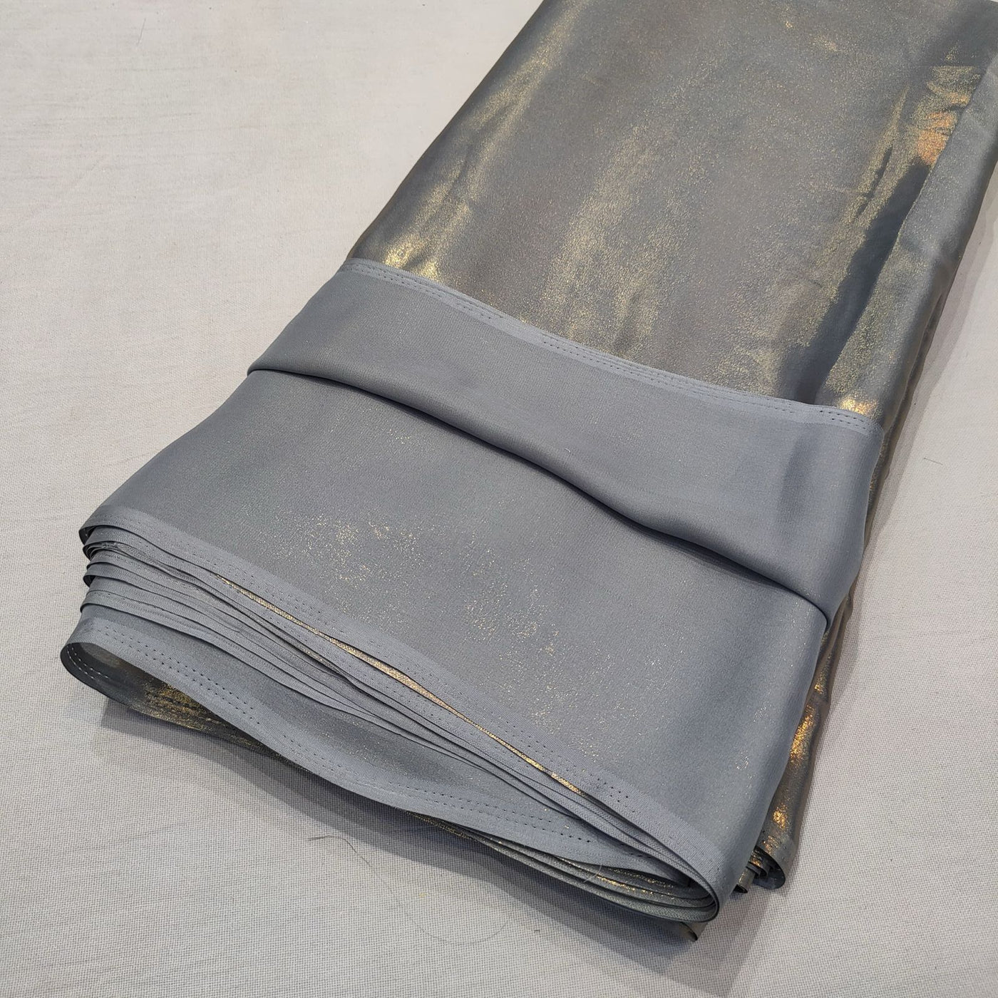 (Wholesale Pack of 20 meter) Superflowy Satin Georgette Shimmer Foil 44 inch width