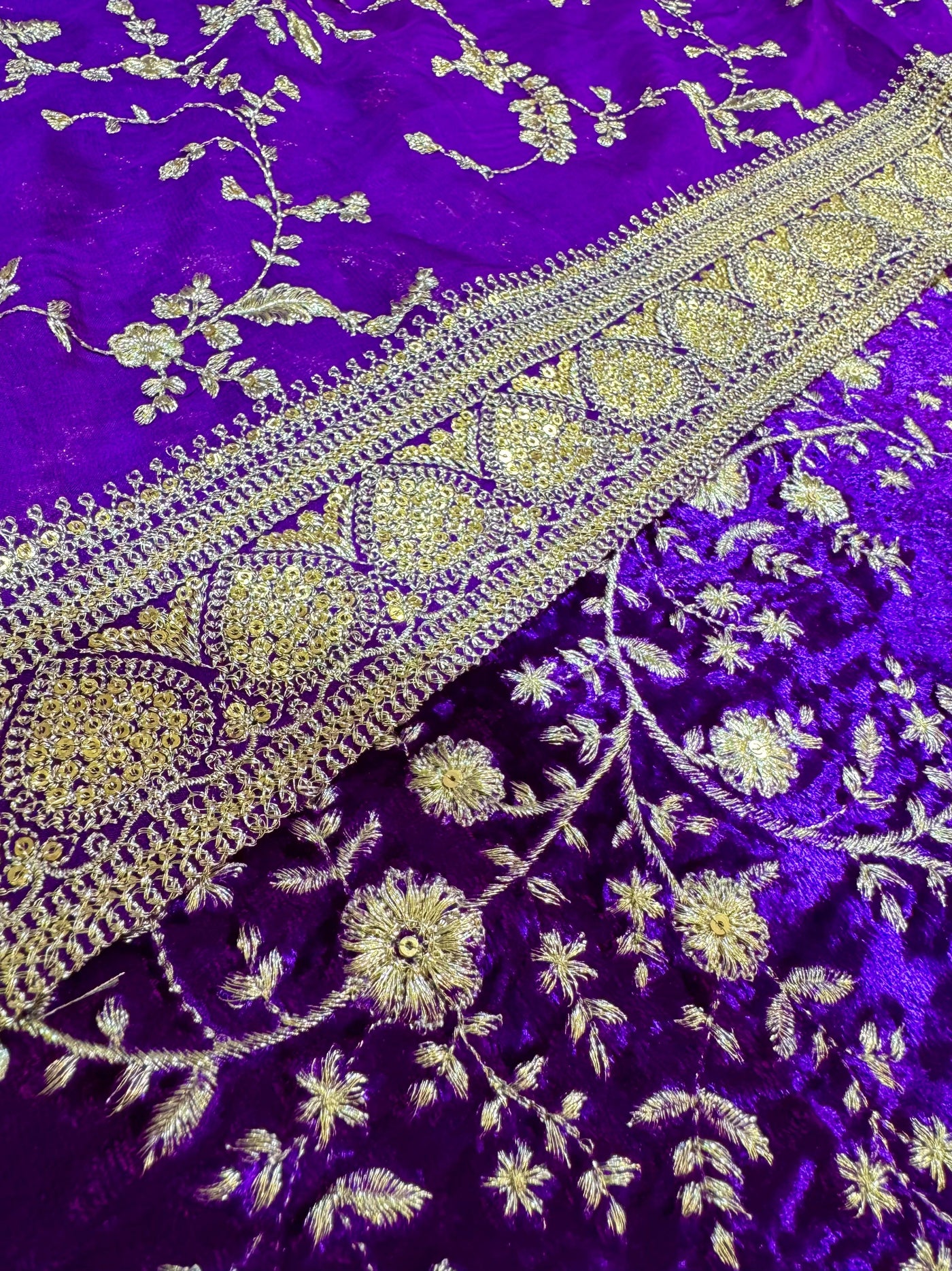 Purple Sabhya Pure Velvet Suit Set (2.50 meter Shirt and one dupatta)