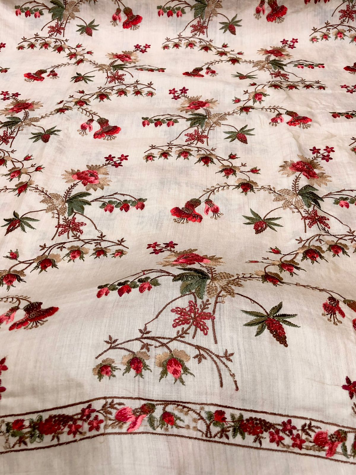 Pure Munga SIlk Natural Munga silk,Ivory shade 44 Inch width