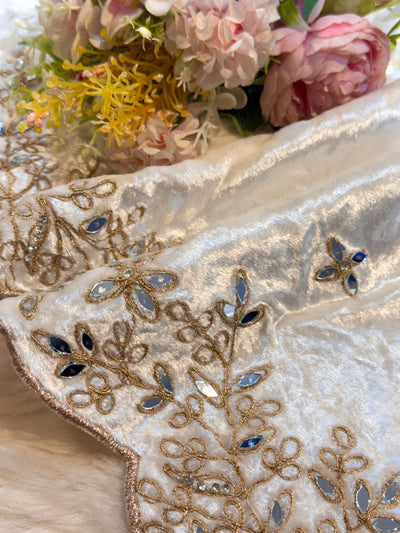 Taj Pure Velvet Real Mirror Handwork Dupatta With Scalloped Borders Four side 2.40 meter Length