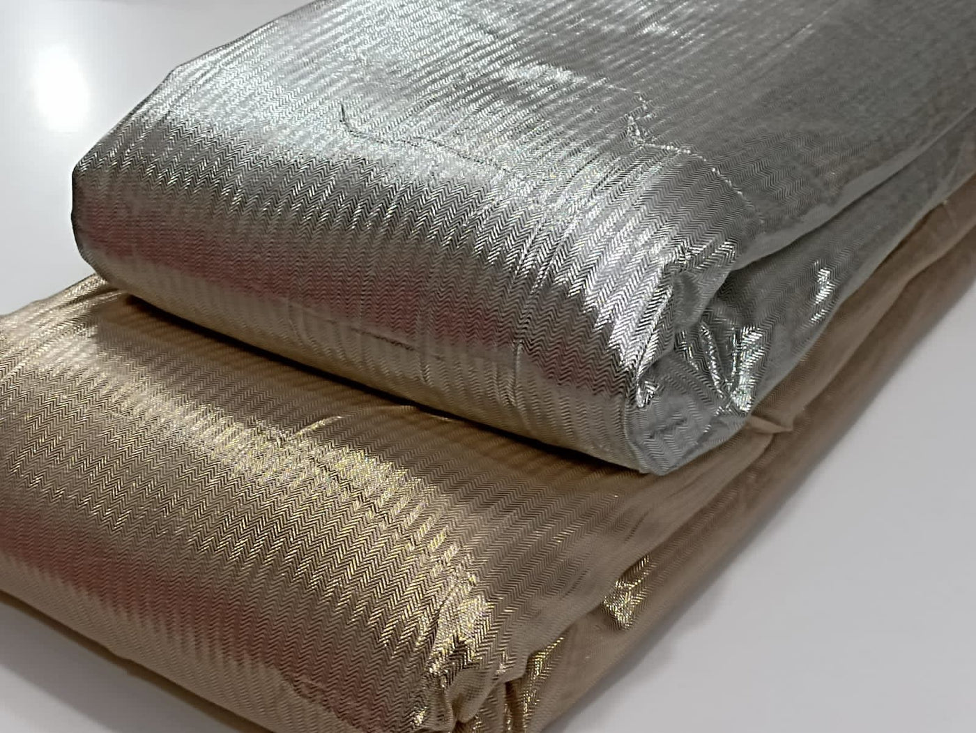 Banarasi self  metallic shimmers