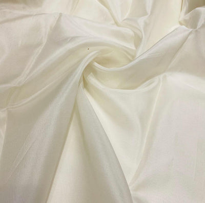 Pure Banarasi 4*4 organza, breedte: 44"